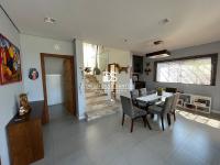 Linda Casa em Condomínio