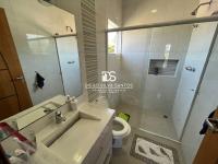 Linda Casa em Condomínio